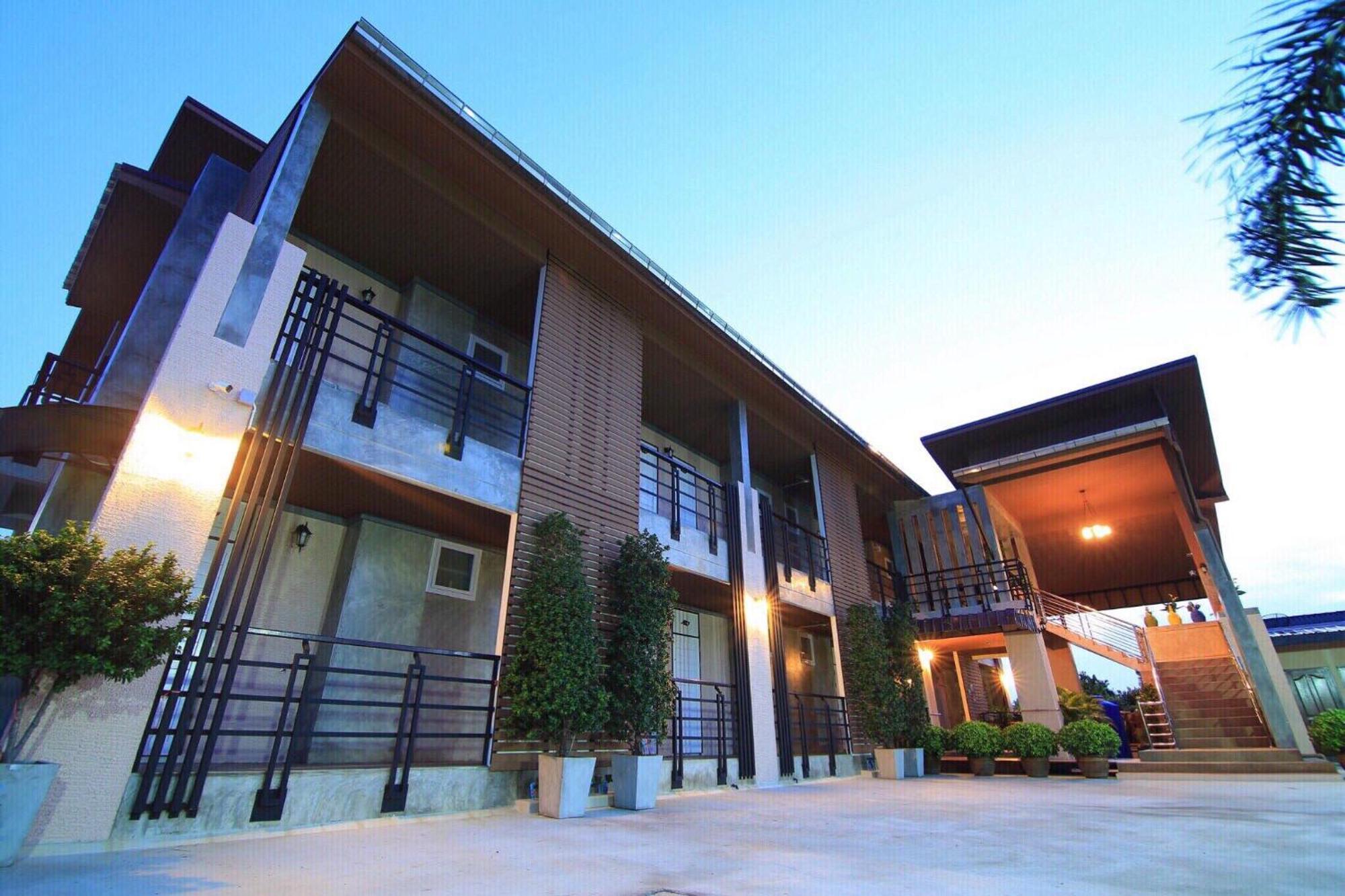 Nava Resort ناخون نايوك المظهر الخارجي الصورة